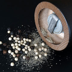 De verborgen geschiedenis van peper: van oogst tot tafel